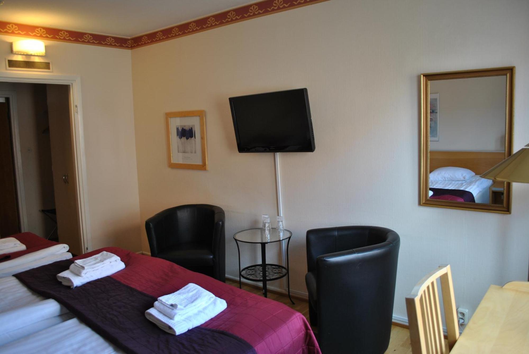 Solsta Hotell Karlstad Oda fotoğraf