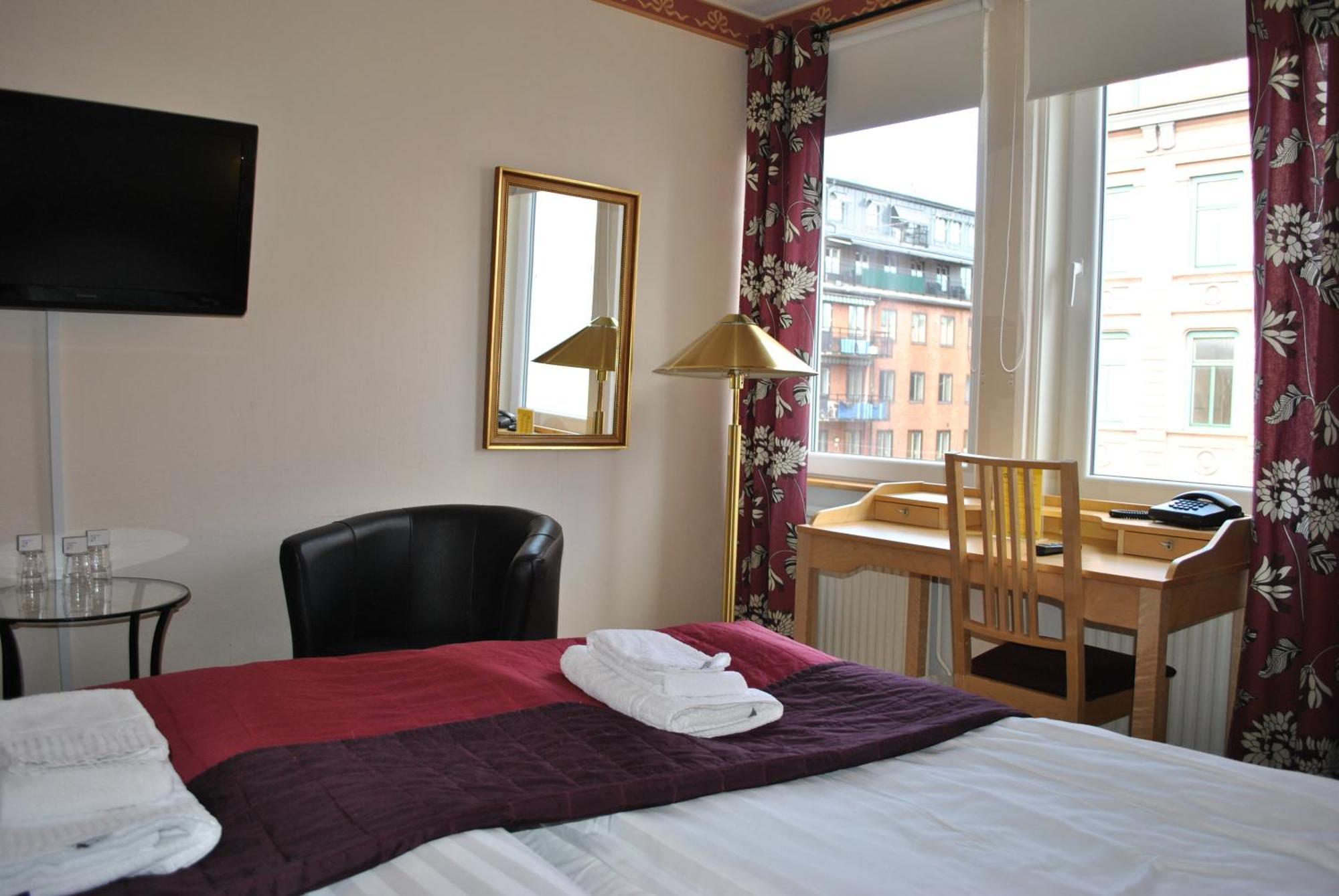 Solsta Hotell Karlstad Oda fotoğraf