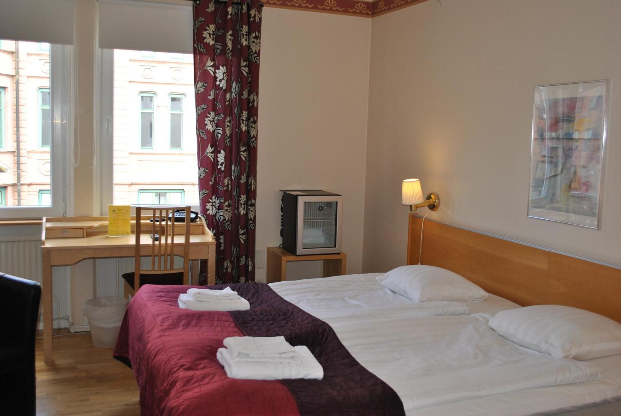 Solsta Hotell Karlstad Oda fotoğraf